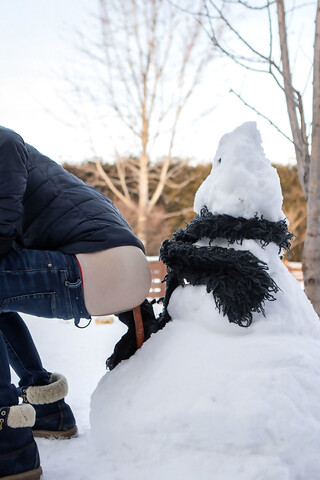 Gay snowman Bo Sinn fucking twink Benjamin Blue in the ass from behind