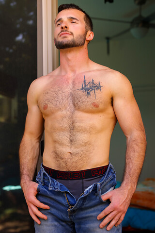 Hot, Hung And Hairy! Nash Brooks Takes The Stage!