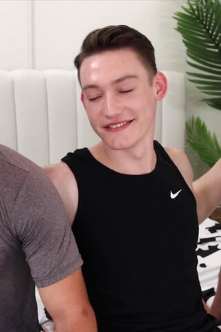 Threesome Fun - Kingsley Kross Leslie Madison & Thomas Rosewood Show Off Their Freaky Sides