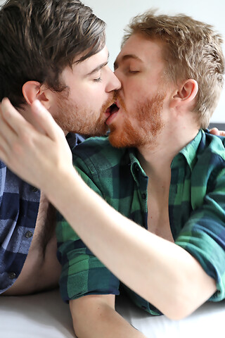 Our new mate Ryan is teaming up with Tomas for his first couple shoot