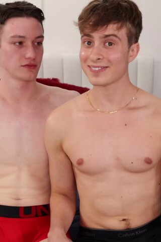 Virgin Lucas Walker Gets Ready To Fuck His First Guy Kingsley Kross