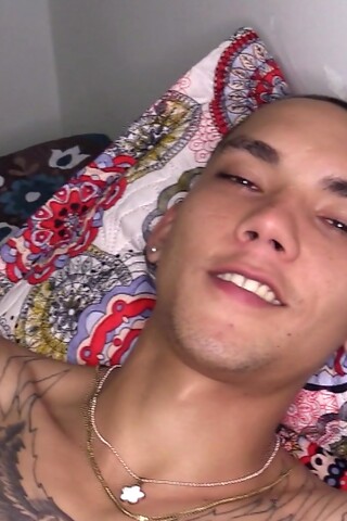 Tattooed Skinhead Works His XXL Cock