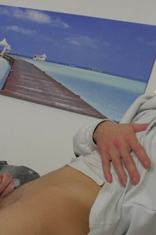 Cheeky Newcummer