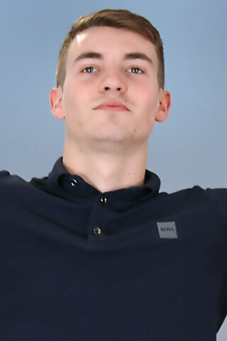 Young Straight Rugby Lad Lucas' First Ever Manhandling & his Big Uncut Cock Shoots Bucket Loads!