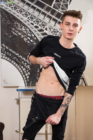Skinny Jerome James solo